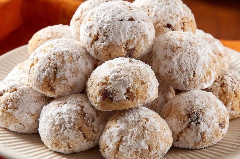 Zarte Nuss-Schneebälle