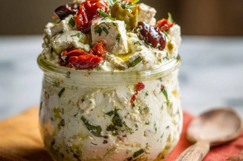 Cremiger Mediterraner Feta-Dip