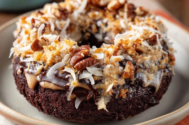 Dekadenter Schoko-Nuss-Donut