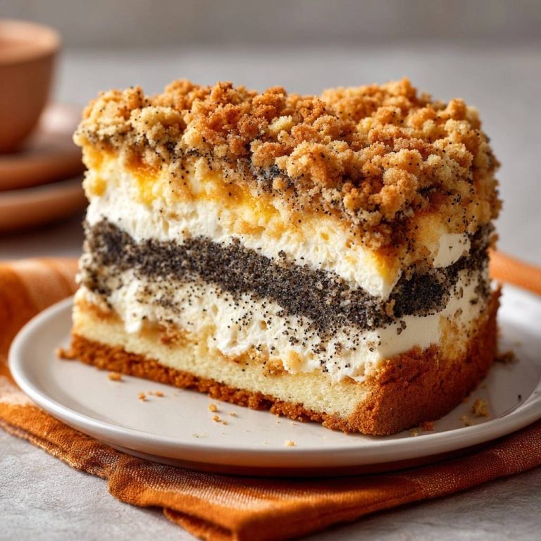 Geschichteter Mohn-Streuselkuchen (Nie wieder matschige Streusel!)