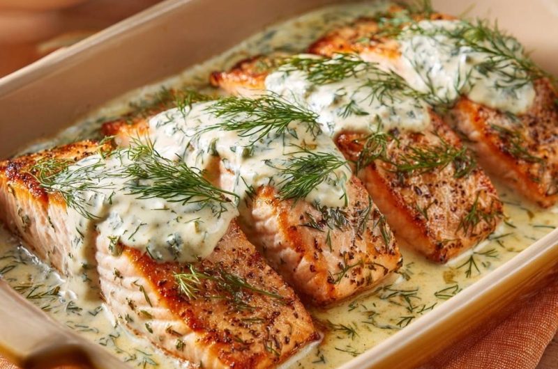 Cremiger Dill-Lachs aus dem Ofen