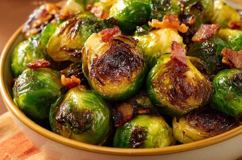 Knuspriger Rosenkohl mit Bacon