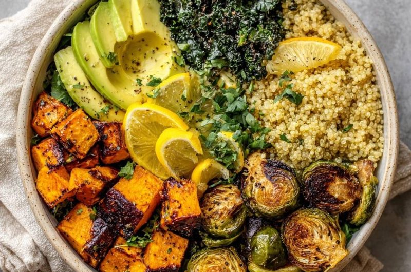 Knusprige Süßkartoffel-Rosenkohl-Power-Bowl