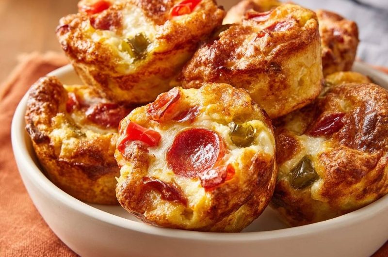 Pepperoni-Pizza-Muffins (Nie wieder flache Muffins!)