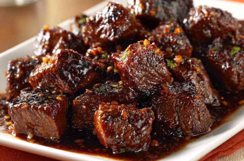 Süß-scharfes glasiertes Rindfleisch