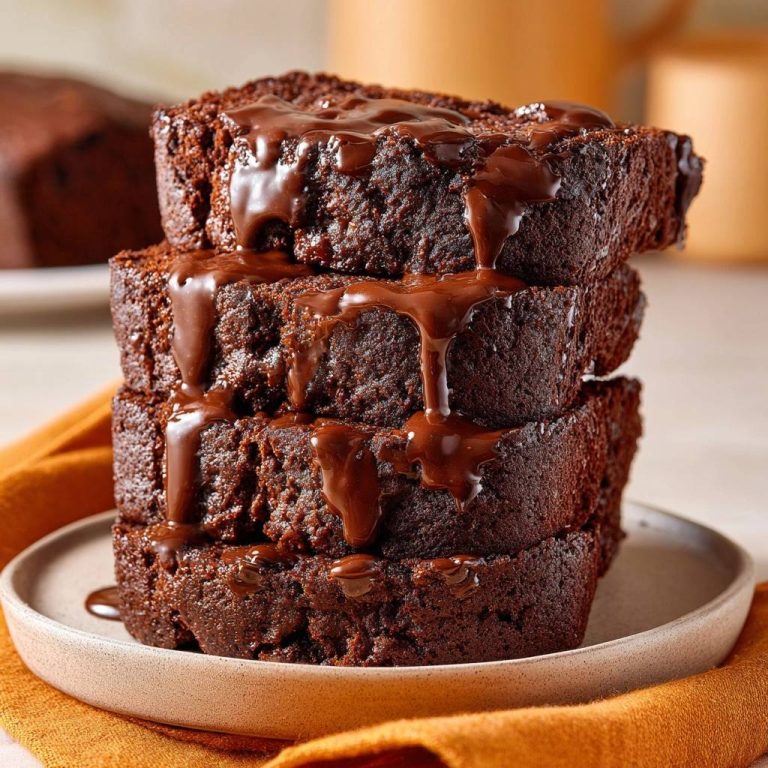 Saftiges Schokoladenbrot mit cremigem Guss – Rezept