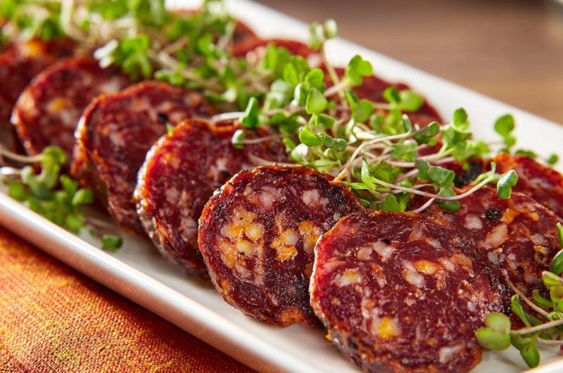 Gewürzte Wurstscheiben