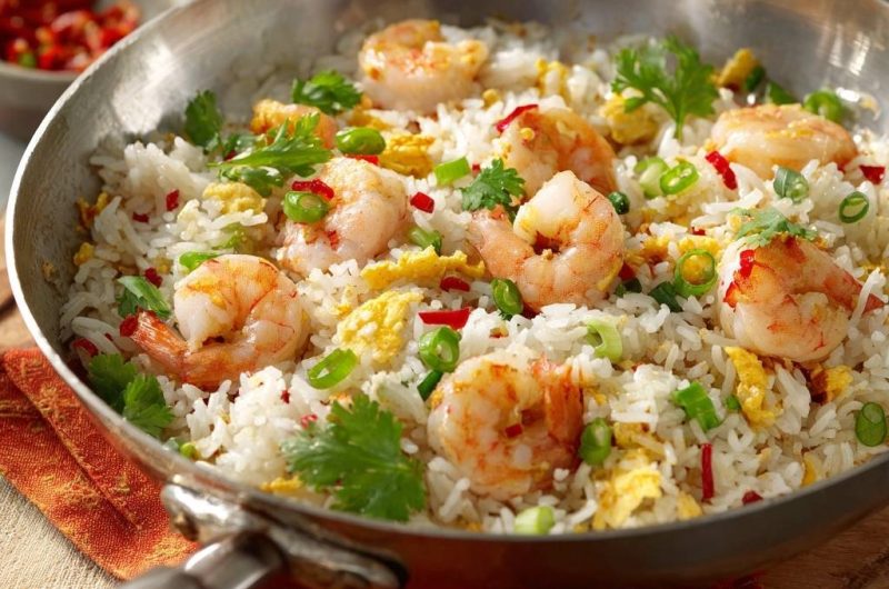 Gebratener Reis mit Garnelen (Nie wieder matschiger Reis!)