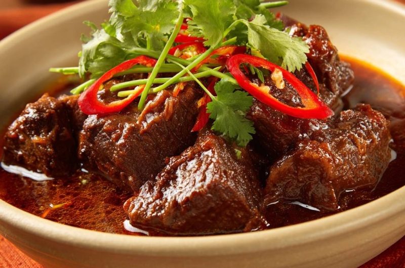 Scharfes Rindfleisch-Curry