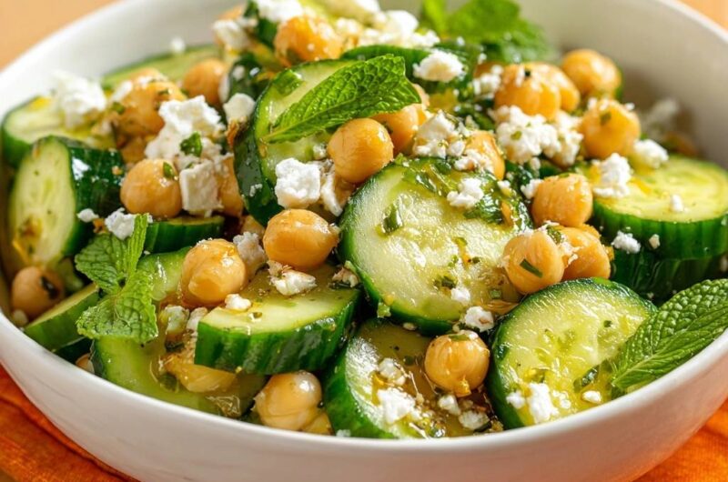 Kichererbsen-Gurken-Salat