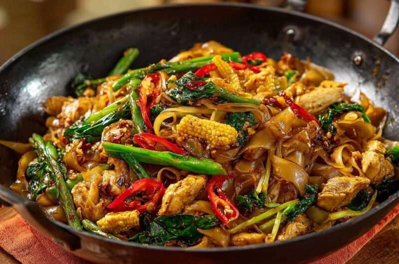 Wok-Nudeln Hähnchen